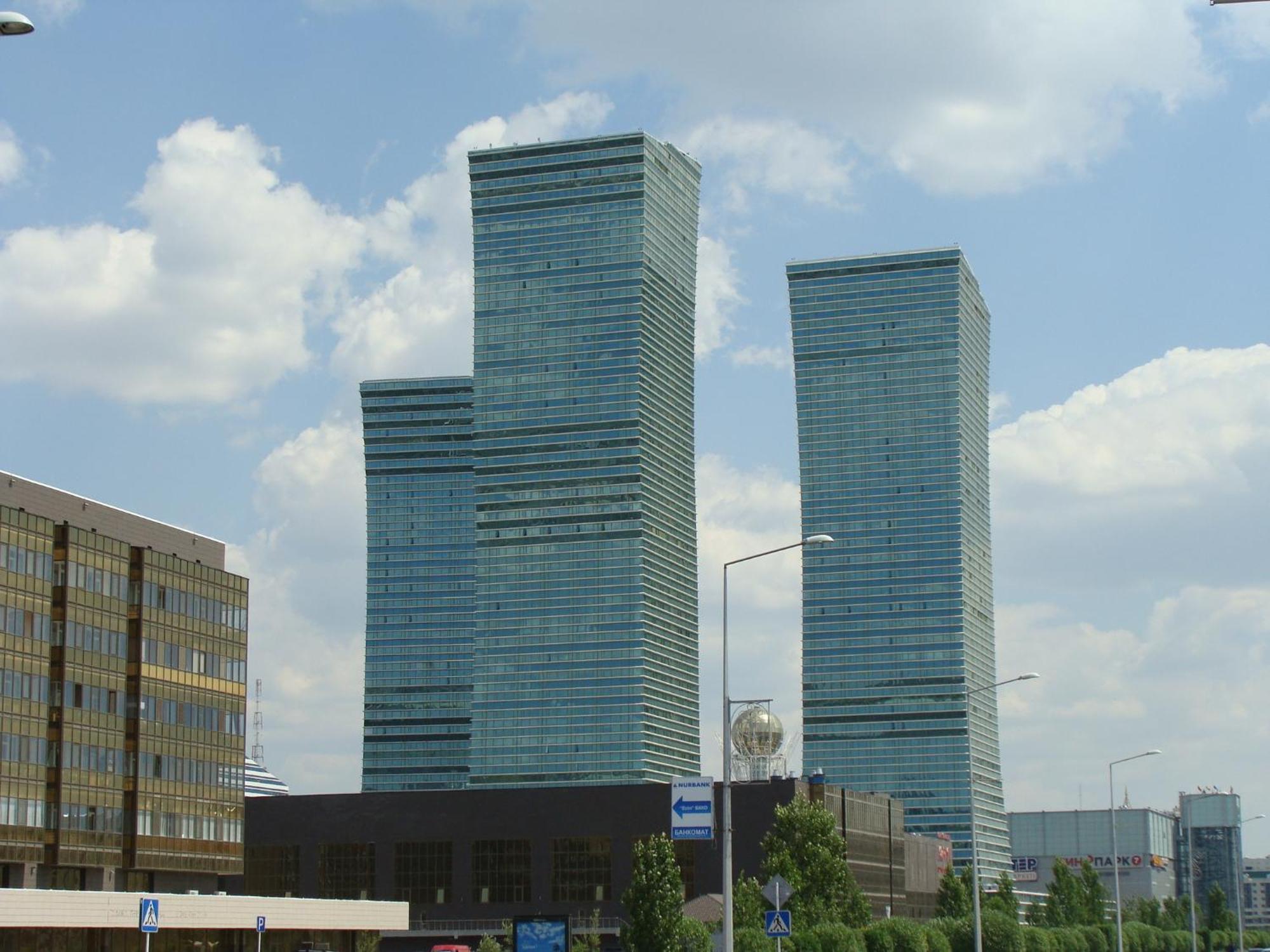 Vip House Hotel 阿斯坦纳 外观 照片